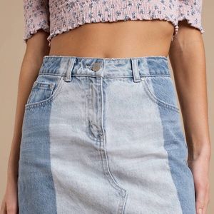 Tobi Mulholland LIGHT WASH 2 TONE Jean SKIRT
